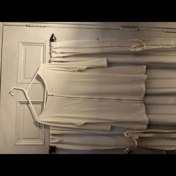 Soft Surroundings Cream tunic with Zipper Back Large - Picture 6 of 7